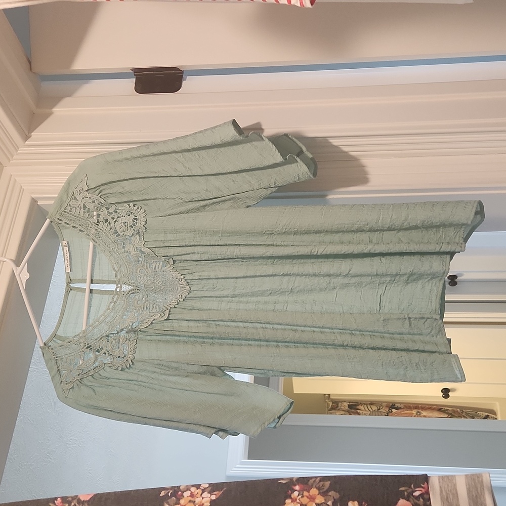 Staccato top